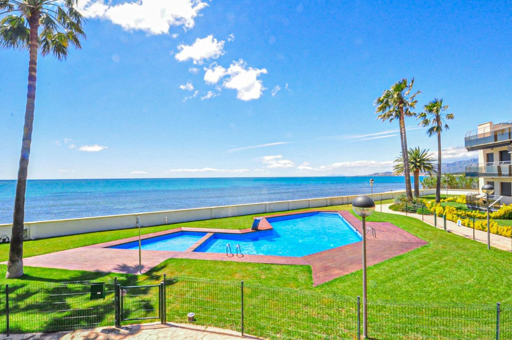 Di Mare Litoral Costa Dorada - Only Families Lägenhet Mont-roig del Camp Exteriör bild